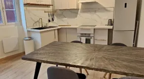 Appartement Bayonne dans maison basque avec jardin - Image 3