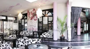 Ambaritsa Hotel - Image 4