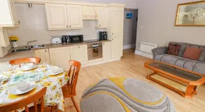 1 Hilton Flats - Image 3