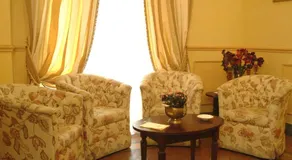 Hotel La Ville - Image 4