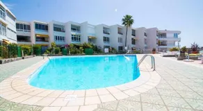 Ocean Front Apartment - Image 5
