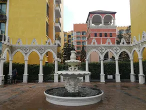Venetian Poseidon Pool Hotel - Image 4