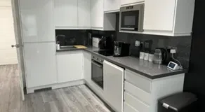 Luxury modern flat - Image 5