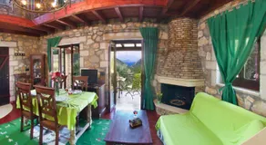 Pilikas Luxury Villas - Image 4