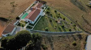 Portela Guesthouse - Image 4