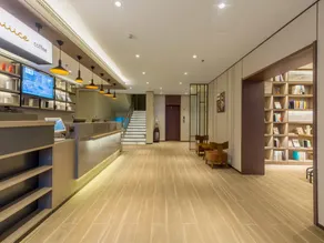 Hanting Hotel Jinan Shanda Bei Road - Image 2