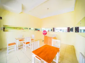 OYO 90821 Gajah Mada Guest House Syariah - Image 2