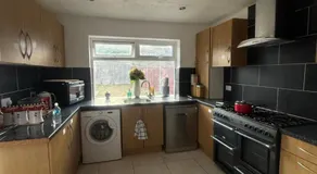 Eastern Bridge Rooms - Image 4