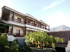 Cafe Lava Hostel - Image 2