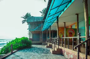 Black Beach Resort - Image 2