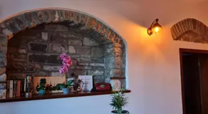 Garden Guest House - Image 5