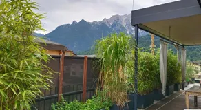 Guest room with private shower and toilet near Salzburg City - Image 4