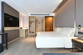 Atour Hotel Luliang Central Park - Image 2