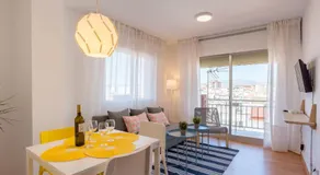 MalagaSuite Puerto de Fuengirola Apartamentos - Image 3