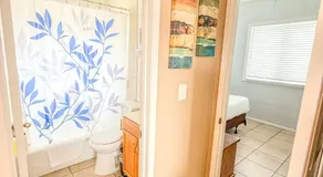3bd Little Italy Cottage A++ Location - Image 4