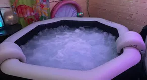 Chambre agréable avec jacuzzi - Image 4