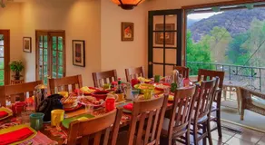 Topanga Canyon Inn Bed and Breakfast - Image 5