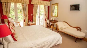 Mere Brook House - Image 2