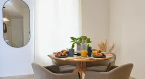 Le Nîmois T2 cosy Idéal pros et couples - Image 2