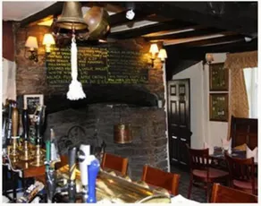 OYO Rose & Crown Hotel - Image 4