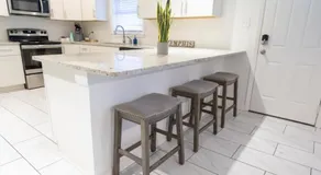 Cozy Studio near Graceland and Kitchenette with Free parking - Image 4