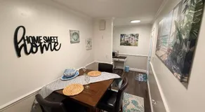 The little Manatee Retreat - Image 3