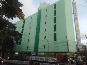 Nice Hotel Pasig - Image 2