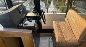 Yacht als Wohnung zu vermieten Hausboot direkt Tempelhofer Hafen - Image 5