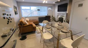 Spotless and Spacious Manchester Home - Image 2