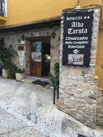 Hostal Alba Taruta - Image 4
