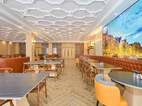 Vienna International Hotel Qinhuangdao Funing Honglai Building - Image 4