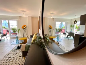 Modern Stylish & Spacious Apartment W Balcony View - Image 4