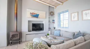 Tides Holiday Home - Image 2