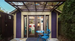 Secluded Patio Cottage Right By All The Action - Image 5