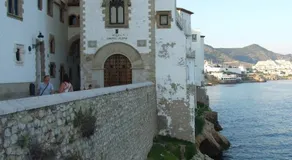 Apartamentos Montserrat - Image 2