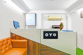 Hotel O by OYO Green Palace - Image 4