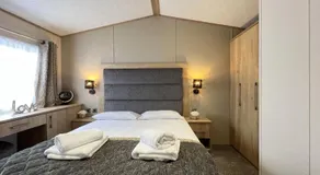 Stewarts Resort Lodge 3 - Image 2
