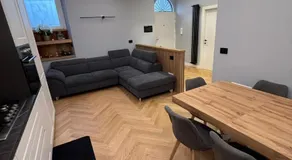 Adrian House - Image 3