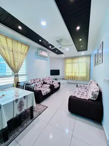 S PICE Arena Homestay - Image 2