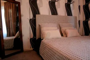 Stylish Two Bedroom Apartment in the city Center - Image 4