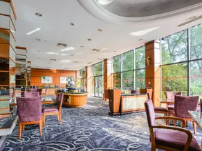 Jin Jiang Cypress Hotel - Image 4