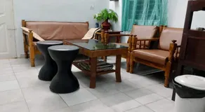 Sun n Tan Beach Home stay - Image 4