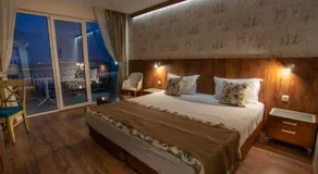 Family Hotel Berlin Beach Sveti Vlas - Image 2