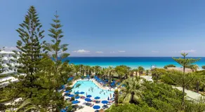 Blue Horizon - Image 2
