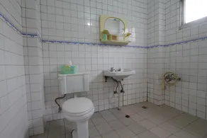 Ron Gong Hotel - Image 3