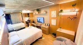 Setai Yacht - Image 2