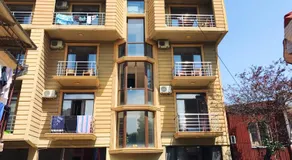 Hotel Sunny Coast - Image 2