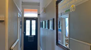 Waverley Park Lodge - Image 2