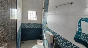 Hotel Plug - Image 5