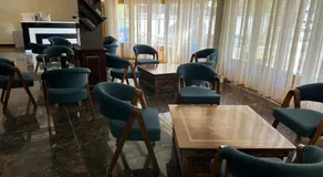 Blue Yak Resort - Image 2